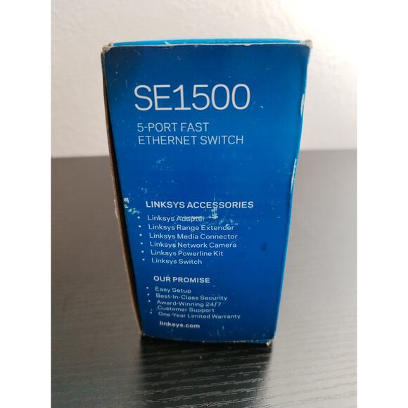 Linksys SE1500 5-Port Fast Ethernet Switch - Picture 4 of 9